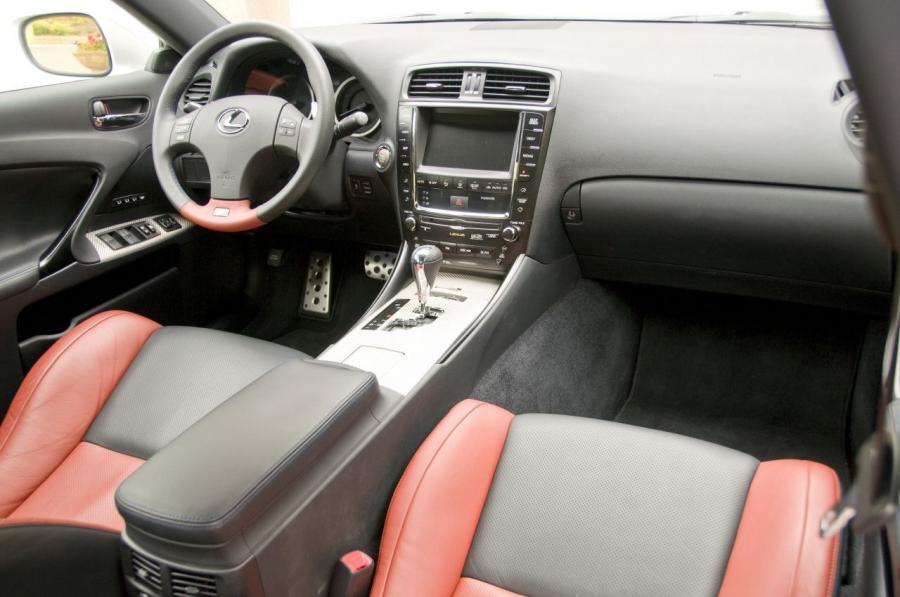  Lexus IS-F 2008 года  (фото 314 из 376)